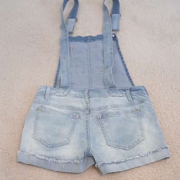 Juniors Wallflower Blue Denim Overall Shorts - Picture 3 of 6